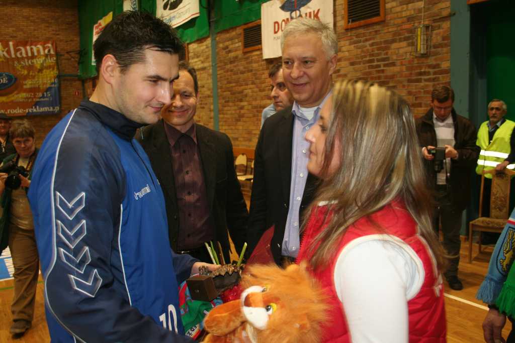 Piłkarze ręczni Miedzi pokazali charakter