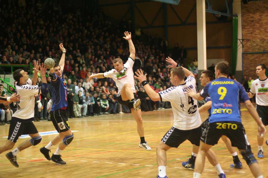 Piłkarze ręczni Miedzi pokazali charakter