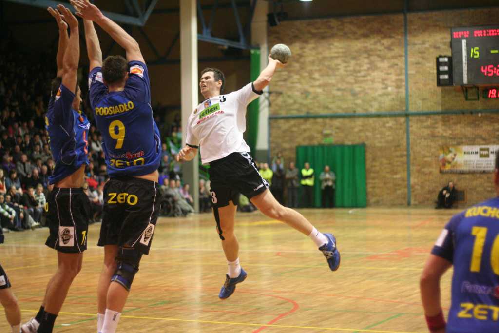 Piłkarze ręczni Miedzi pokazali charakter