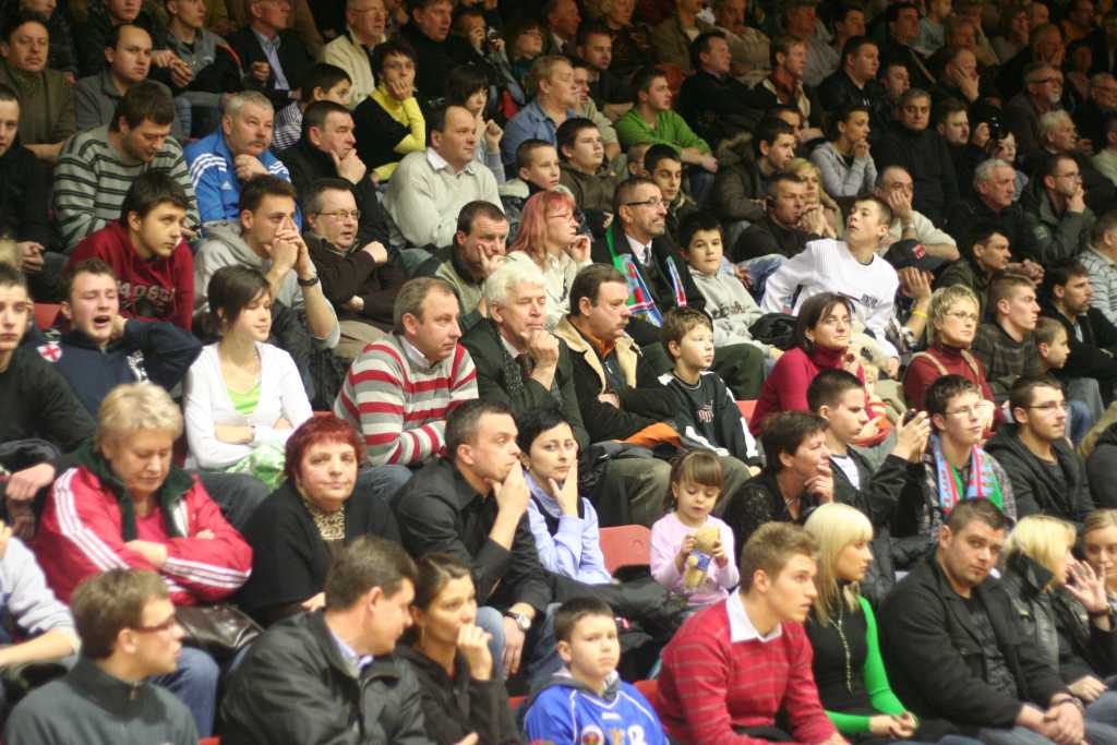 Piłkarze ręczni Miedzi pokazali charakter