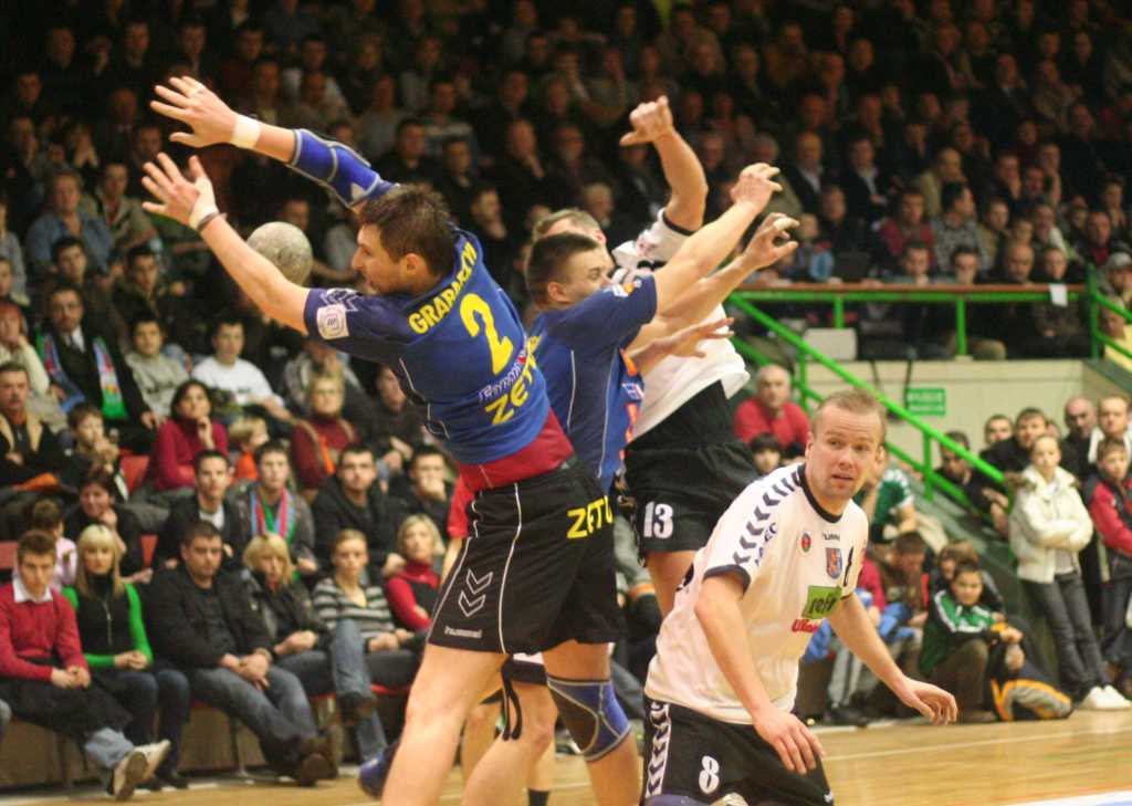 Piłkarze ręczni Miedzi pokazali charakter