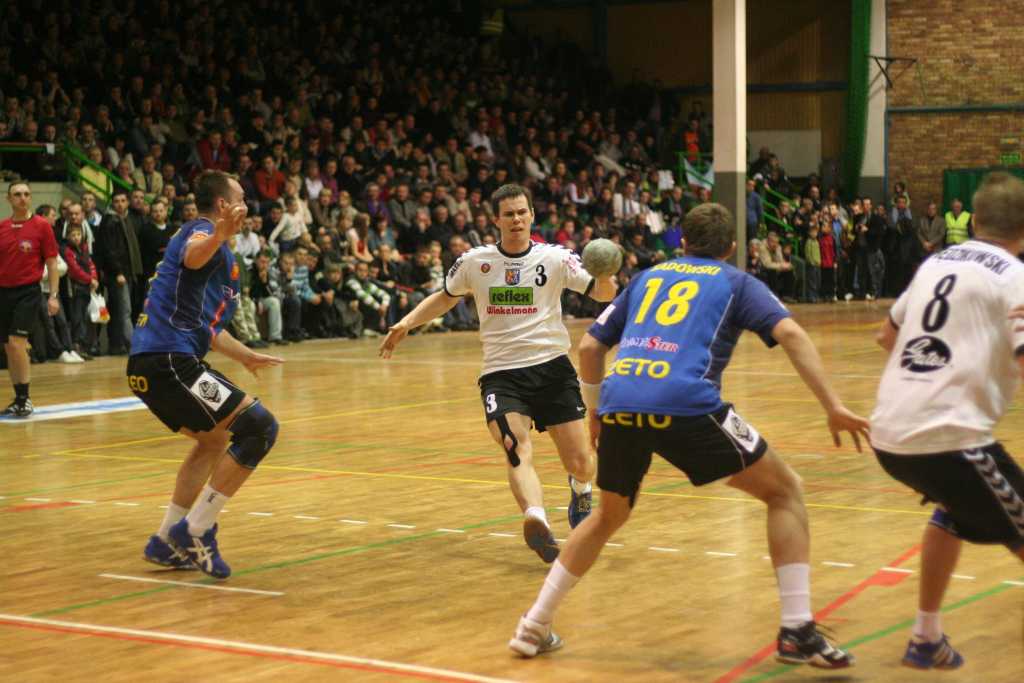 Piłkarze ręczni Miedzi pokazali charakter