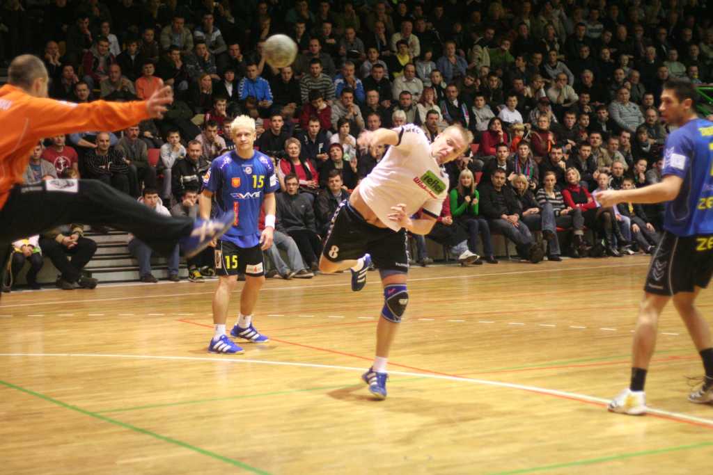 Piłkarze ręczni Miedzi pokazali charakter