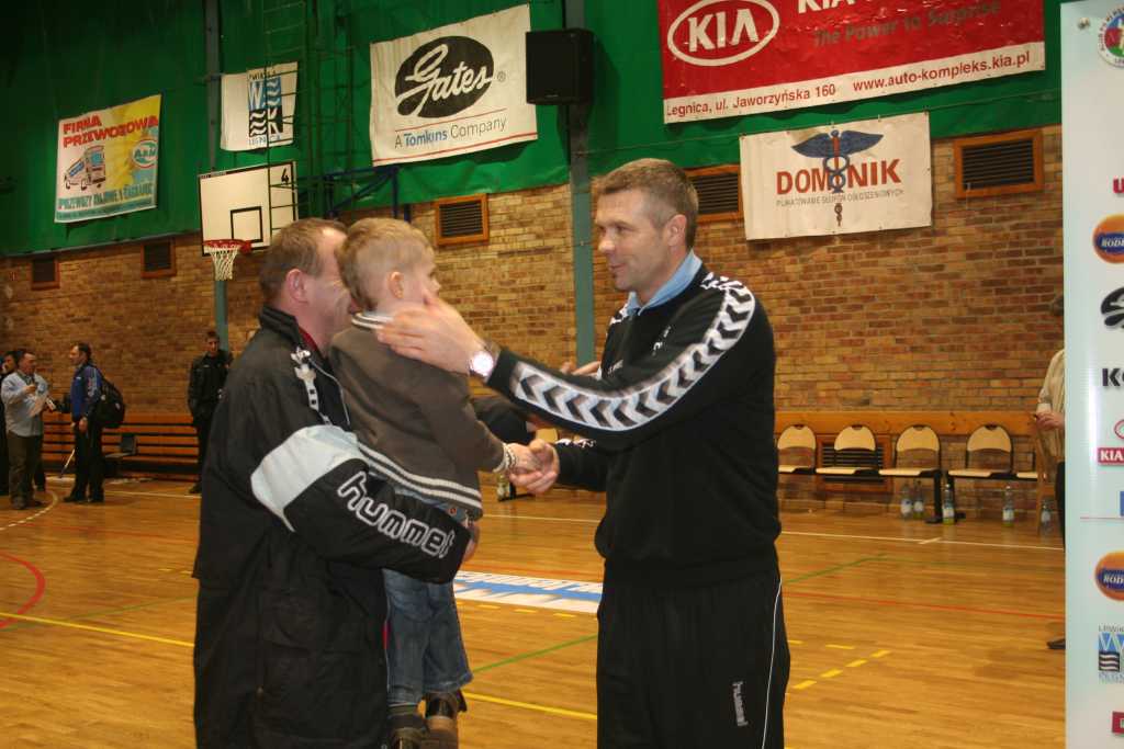 Piłkarze ręczni Miedzi pokazali charakter
