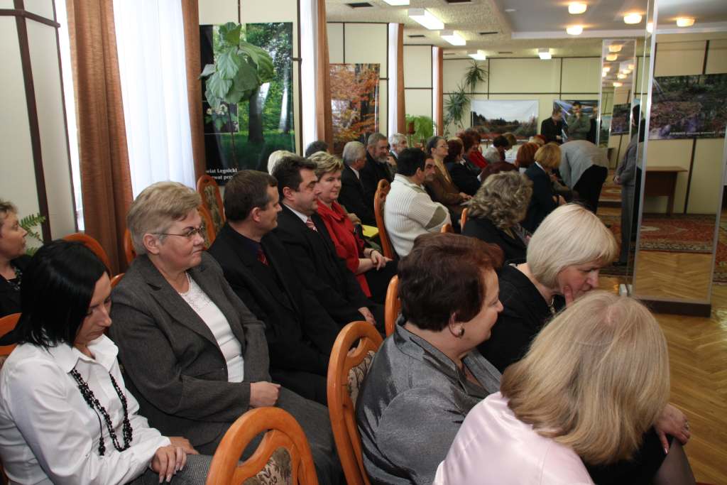 Odznaczyli powiatowych urzędników 
