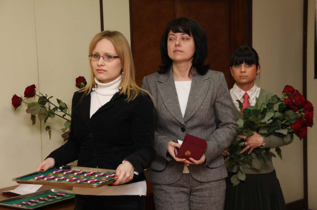 Odznaczyli powiatowych urzędników 
