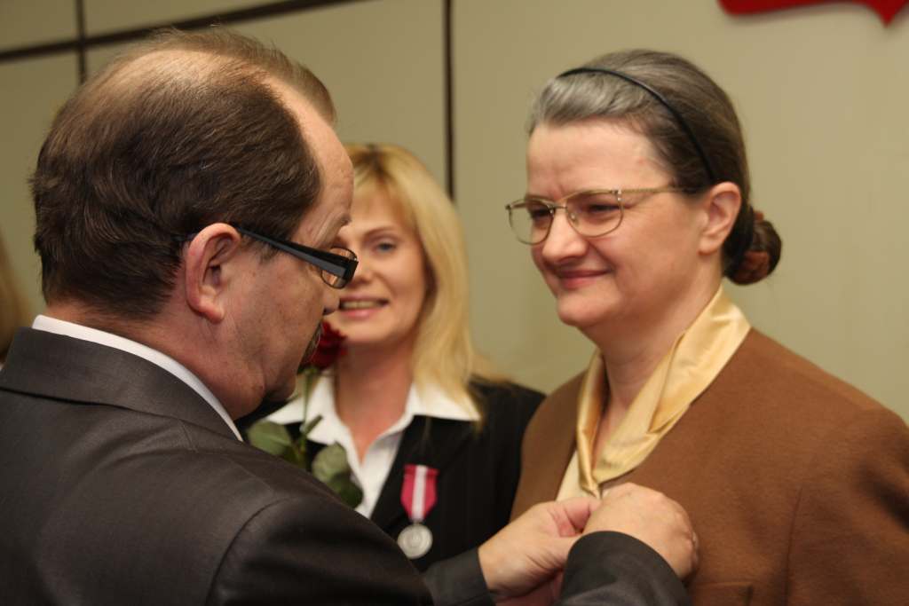 Odznaczyli powiatowych urzędników 
