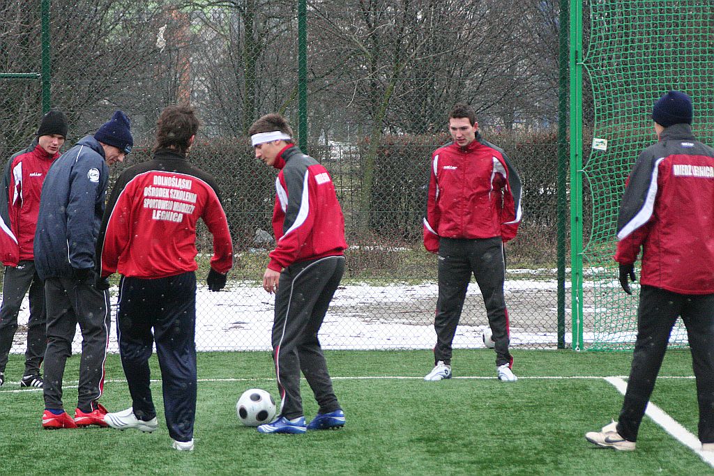 Piłkarze Miedzi trenują