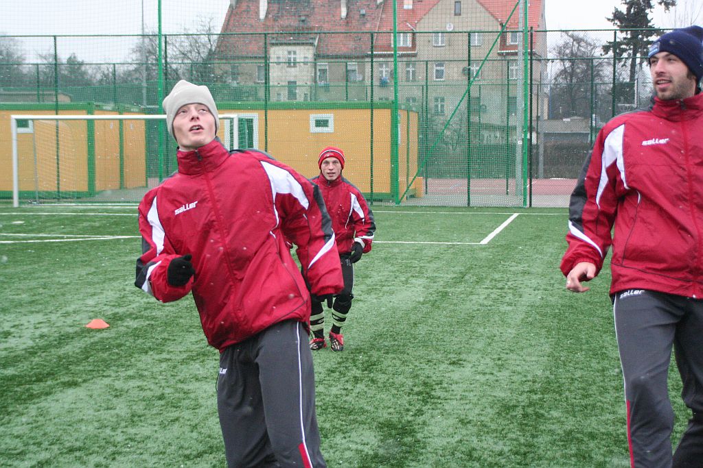 Piłkarze Miedzi trenują