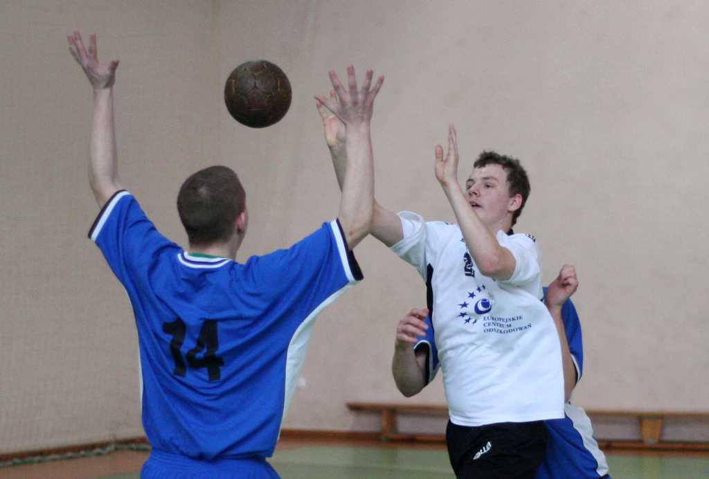 UKS Dziewiątka - MOS I Wrocław