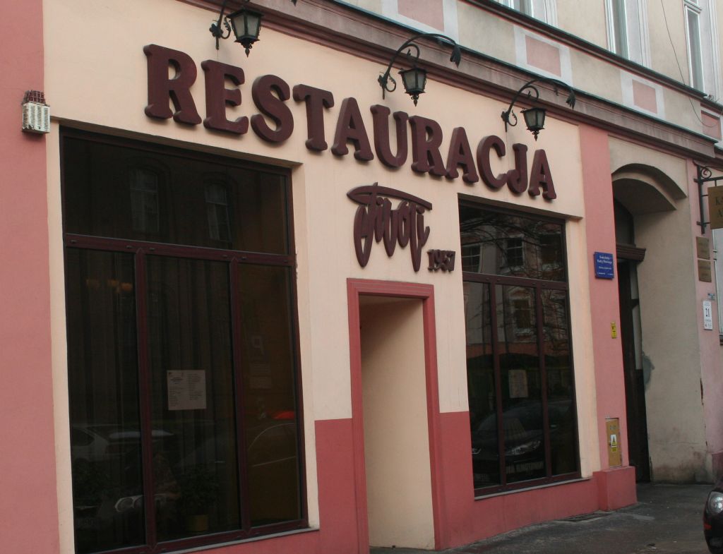 Śledziowa uczta w Tivoli