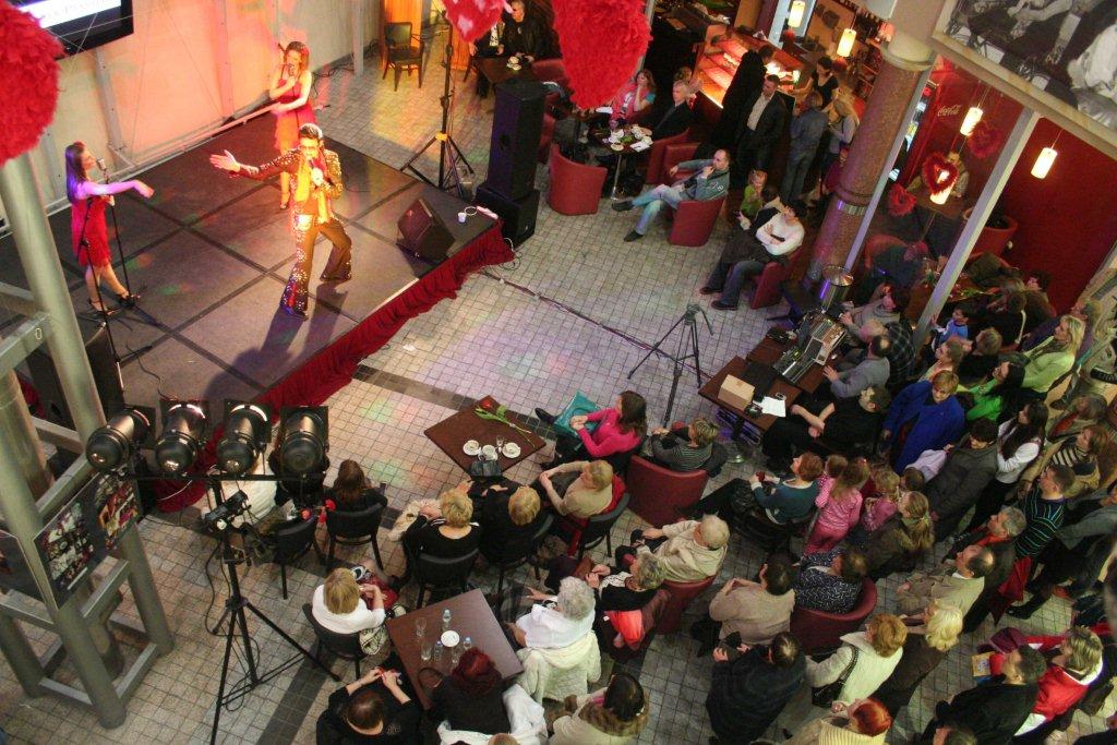 Elvis w Galerii Piastów