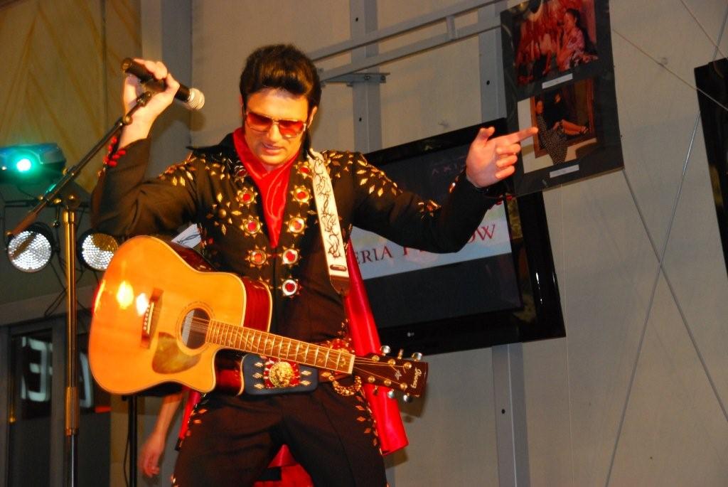 Elvis w Galerii Piastów