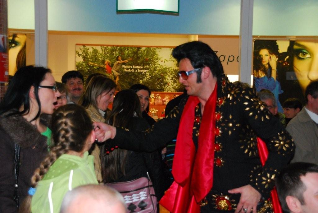 Elvis w Galerii Piastów