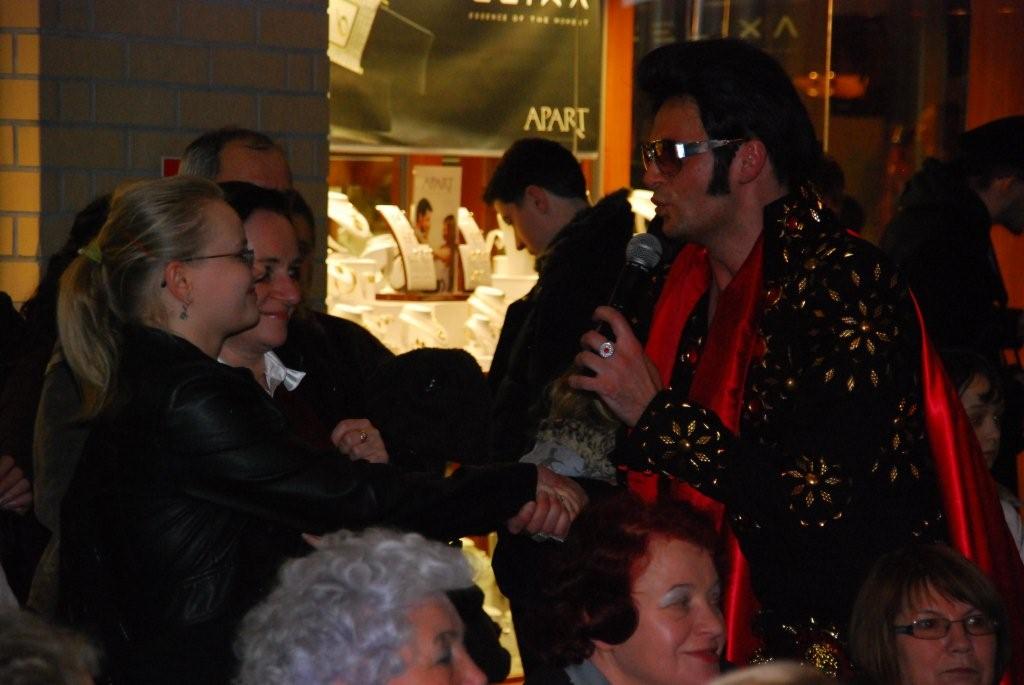 Elvis w Galerii Piastów