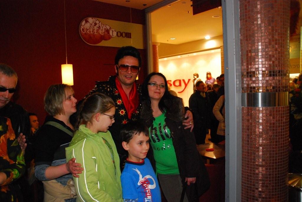 Elvis w Galerii Piastów