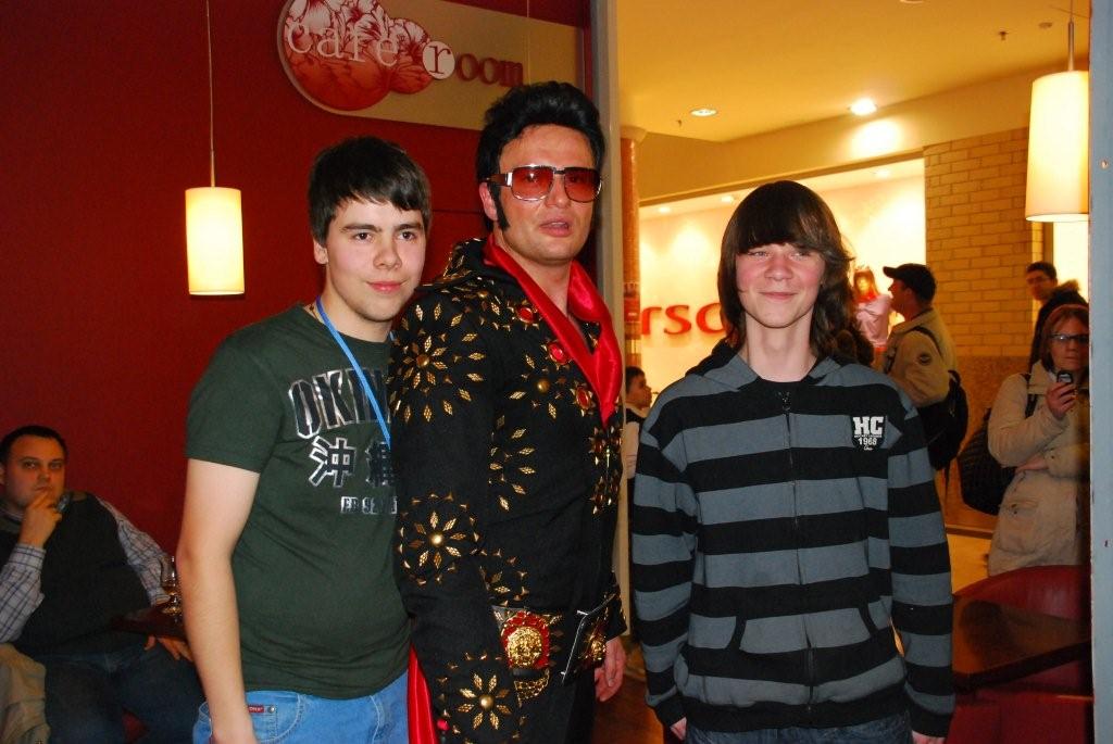 Elvis w Galerii Piastów