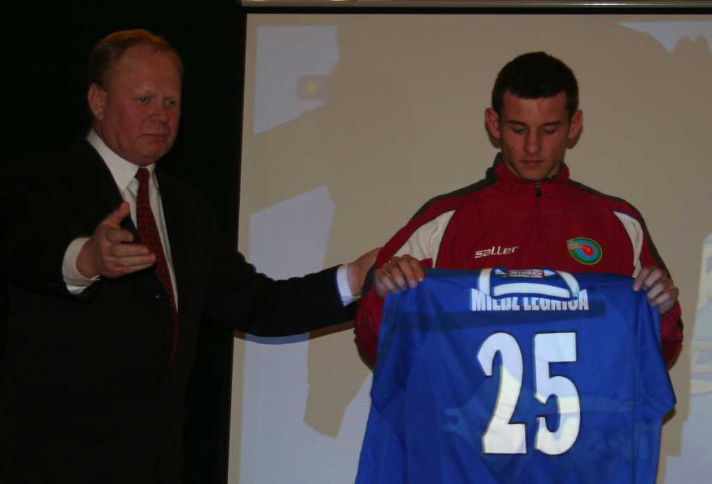 Piłkarze przegrali z Robertem Janowskim