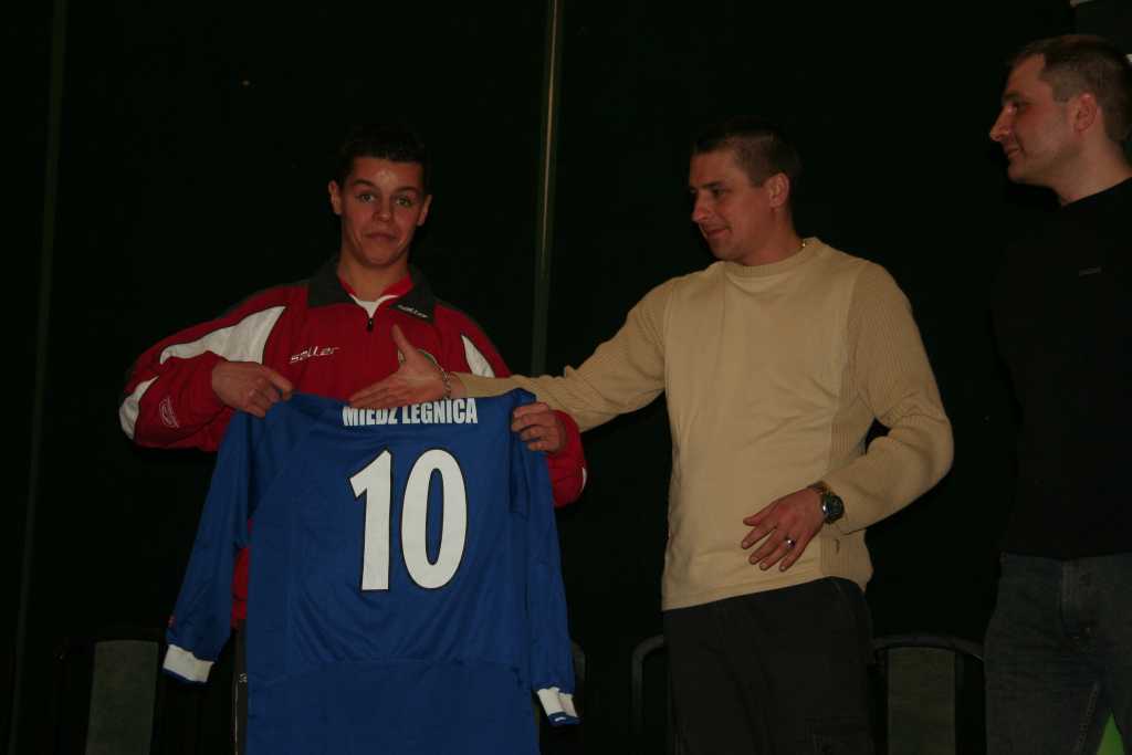 Piłkarze przegrali z Robertem Janowskim