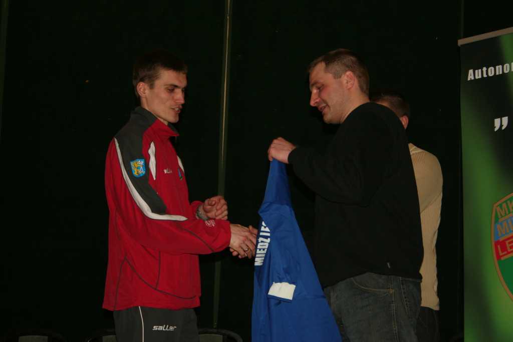 Piłkarze przegrali z Robertem Janowskim