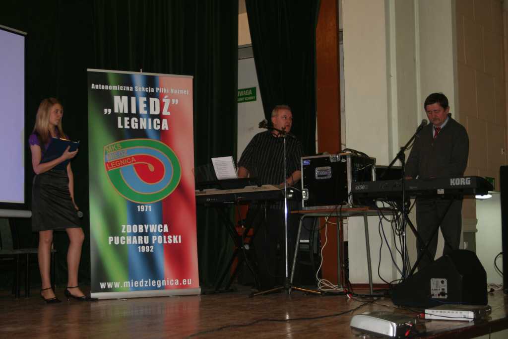 Piłkarze przegrali z Robertem Janowskim