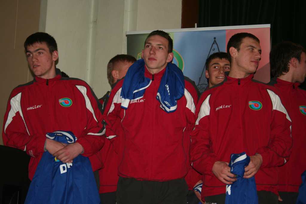 Piłkarze przegrali z Robertem Janowskim