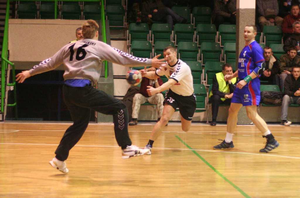 Miedź lepsza od Azotów