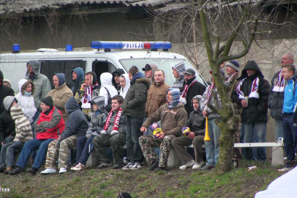 Zakaczawie - Dąb 1:2