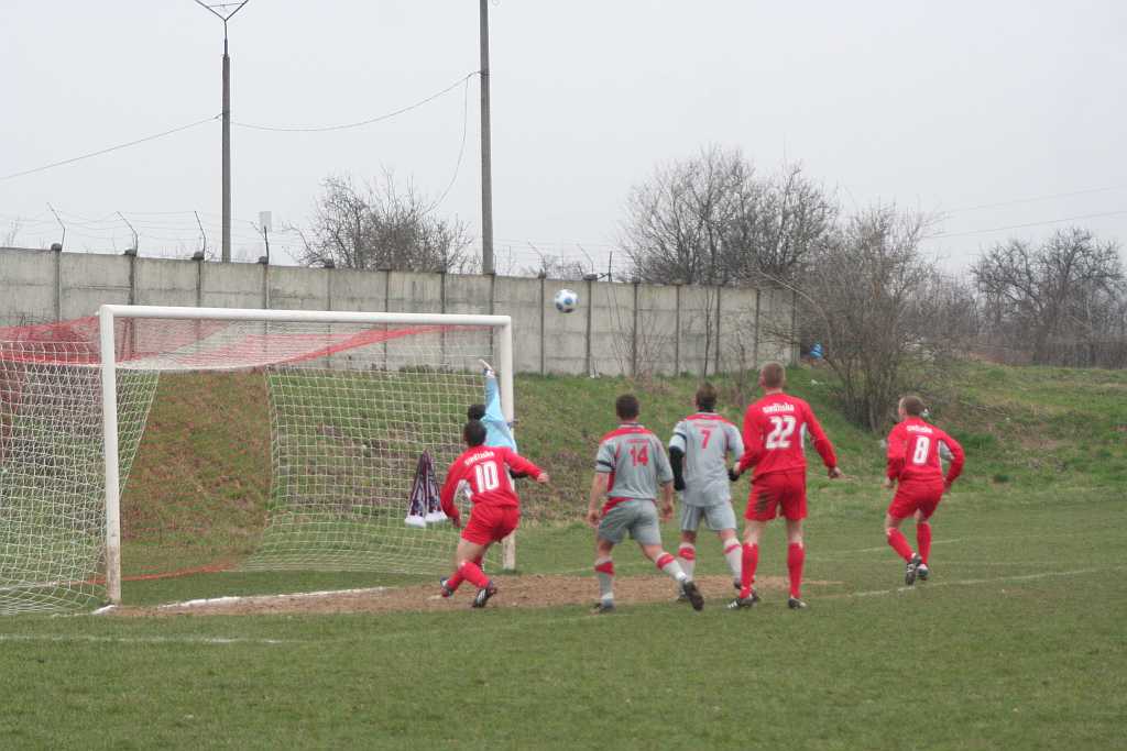 Zakaczawie - Dąb 1:2