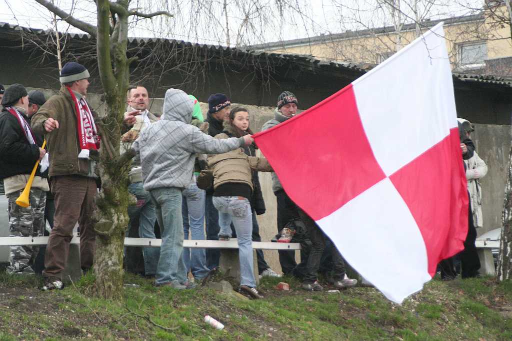 Zakaczawie - Dąb 1:2