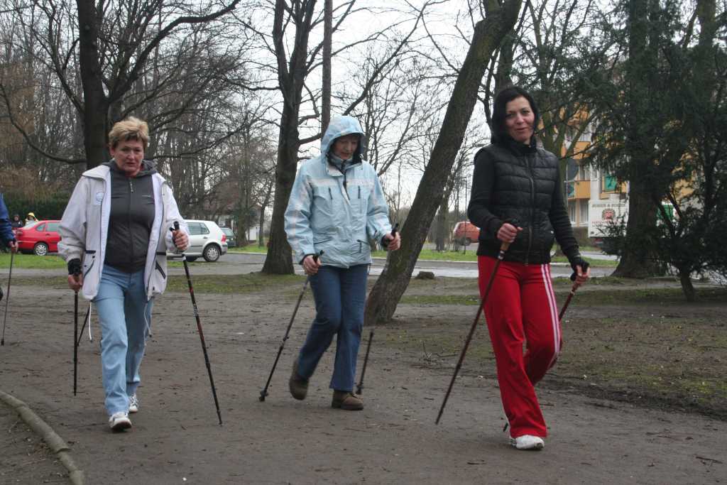 I Parkowy Marsz z Kijami