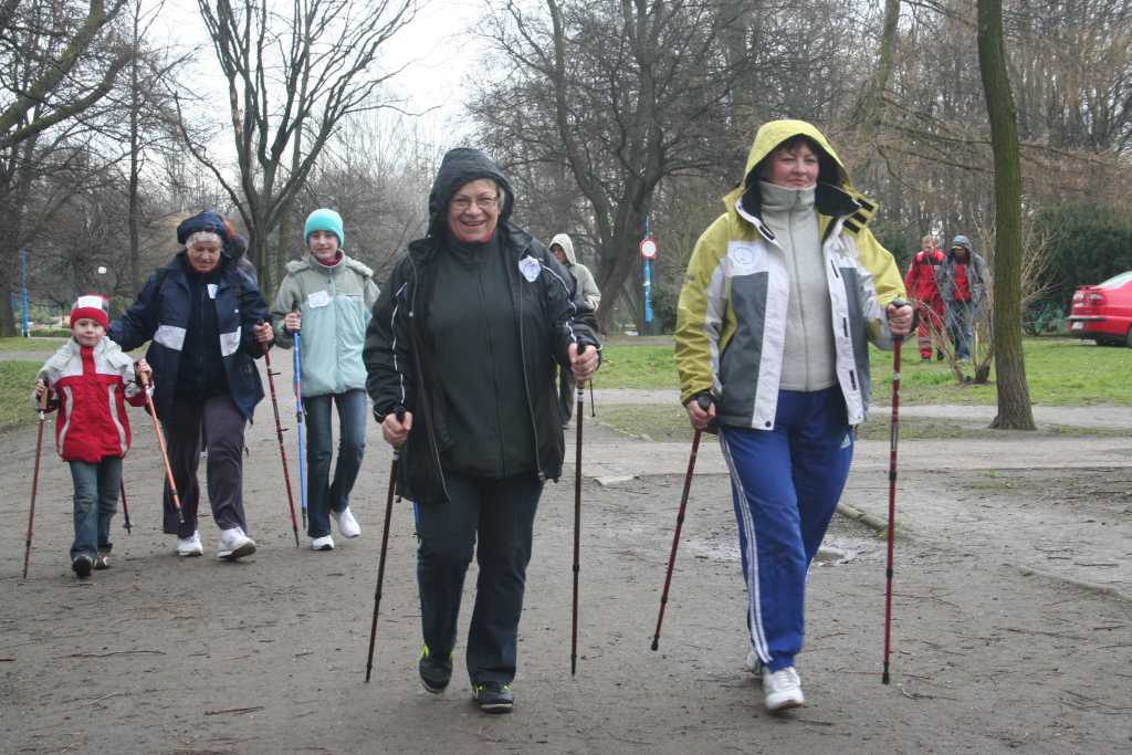 I Parkowy Marsz z Kijami
