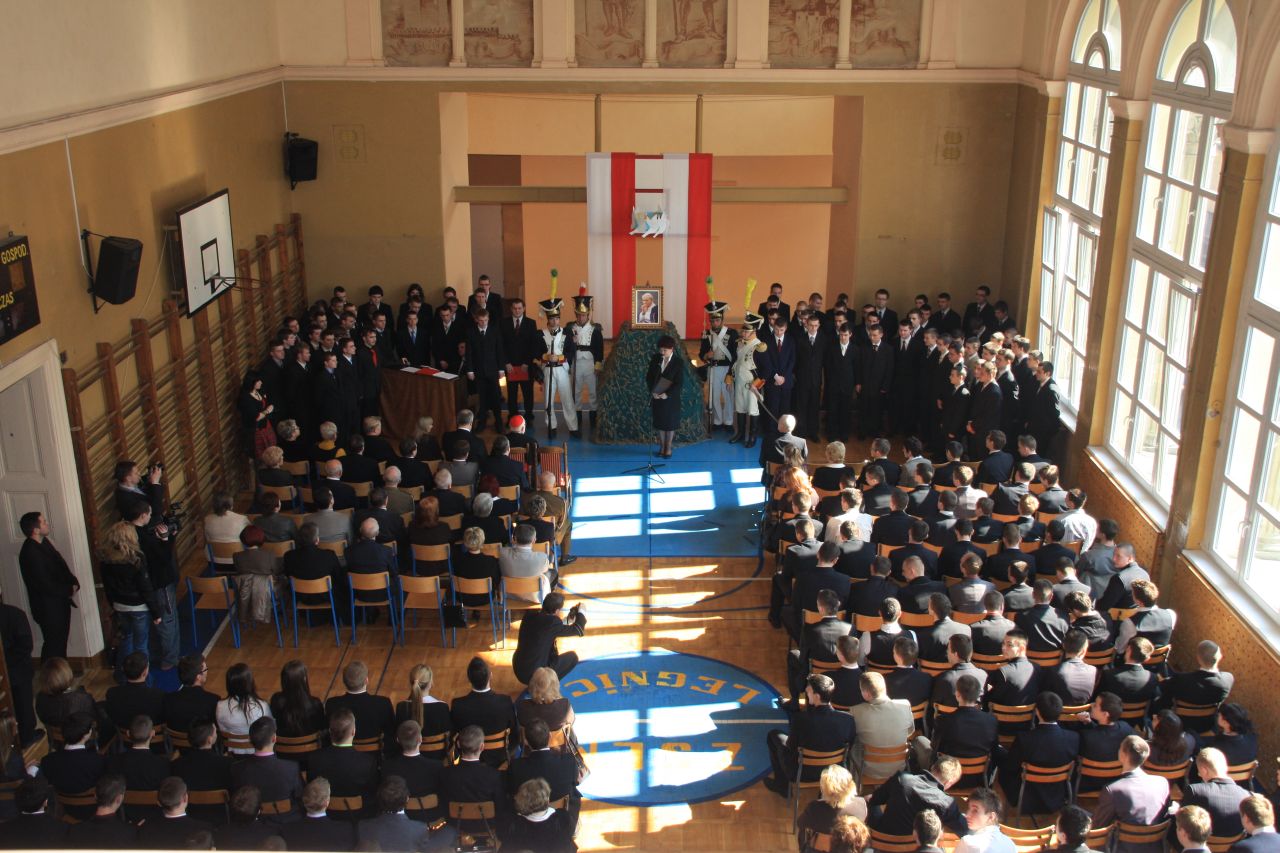 Kardynał Gulbinowicz w Energetyku