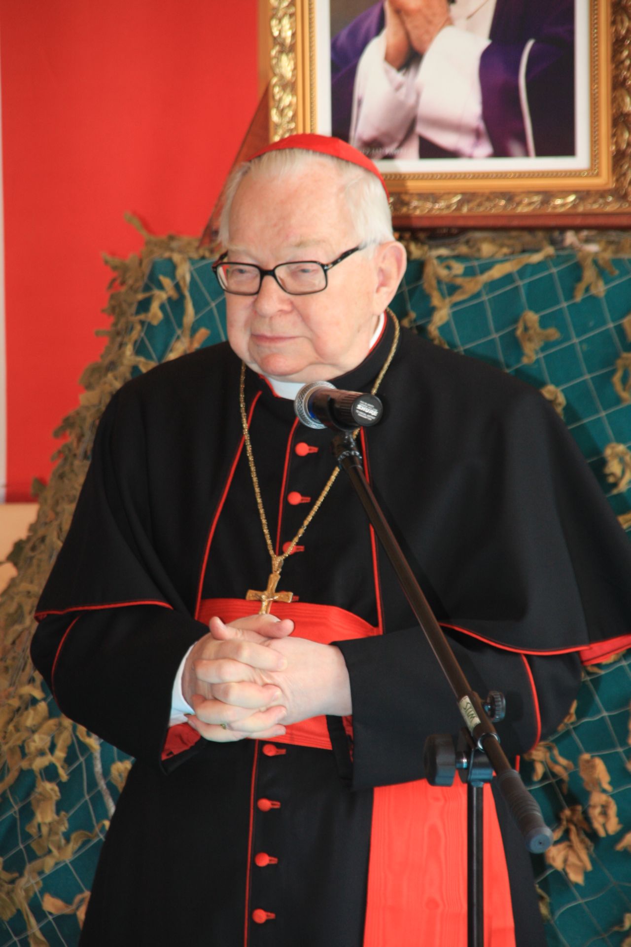 Kardynał Gulbinowicz w Energetyku
