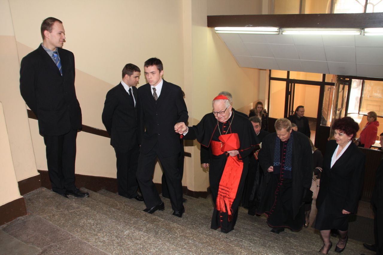 Kardynał Gulbinowicz w Energetyku