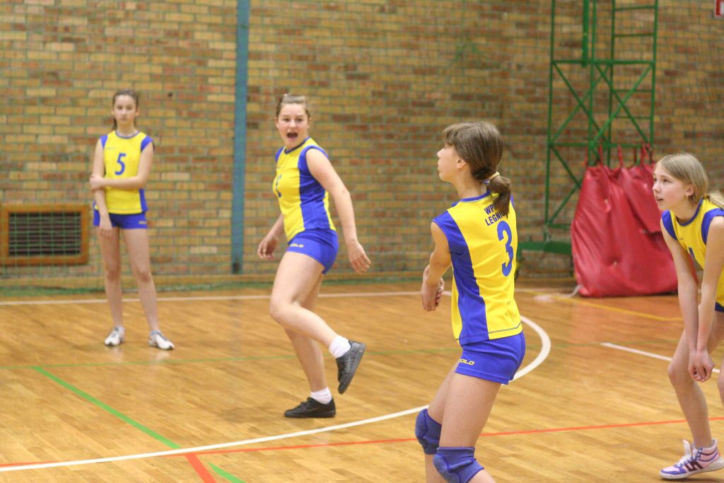 Mini siatkówka na Lotniczej