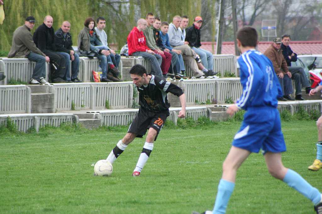 Mewa - Dąb 1:3