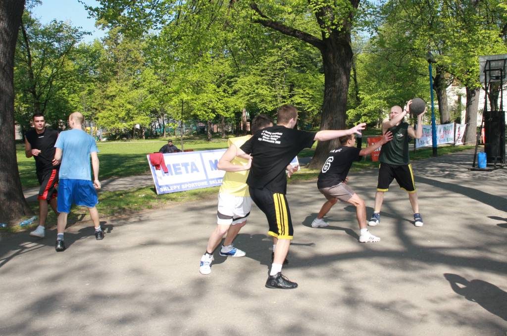 Streetball w parku