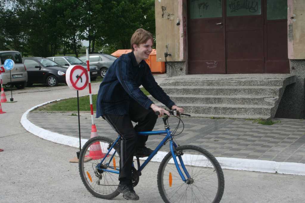 Bezpieczni na Drodze