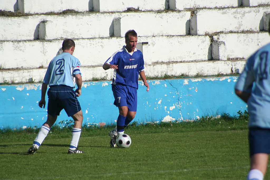 Konfeks- Pogoń