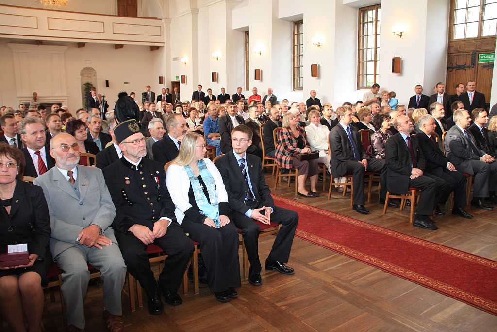 Kaczyński uhonorował „bombiarzy”
