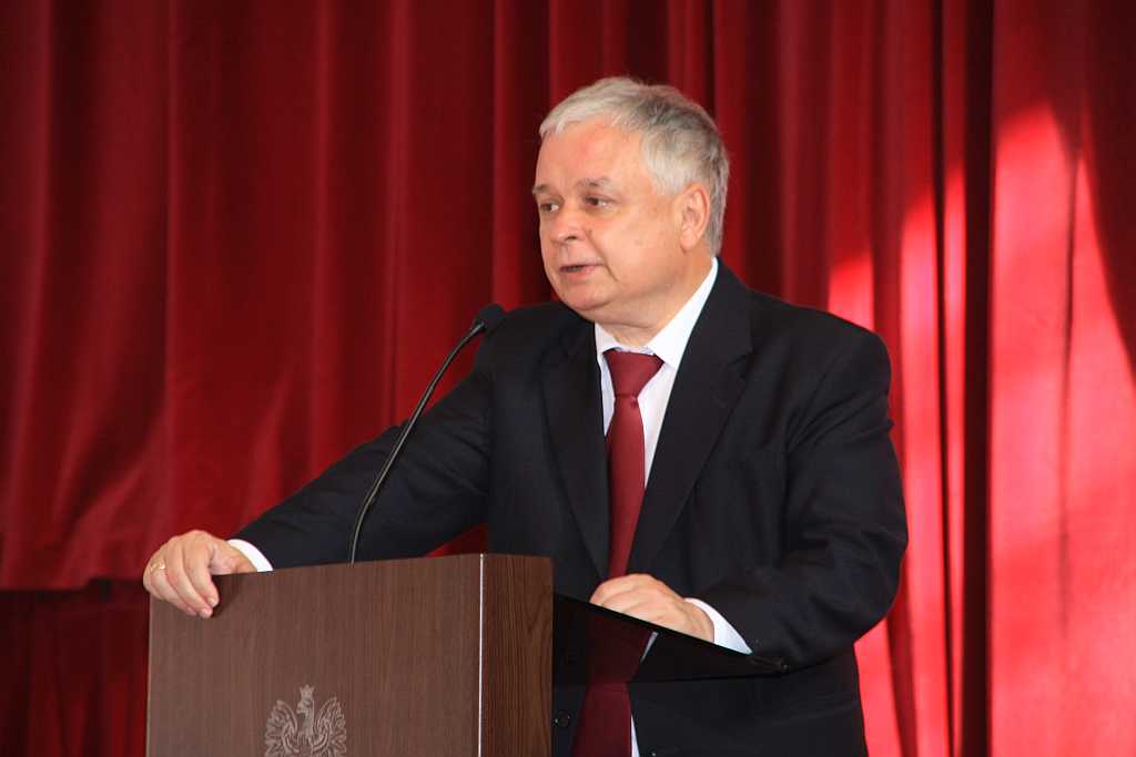 Kaczyński uhonorował „bombiarzy”
