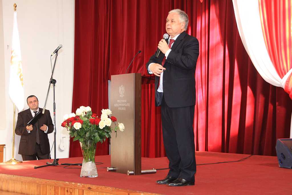 Kaczyński uhonorował „bombiarzy”

