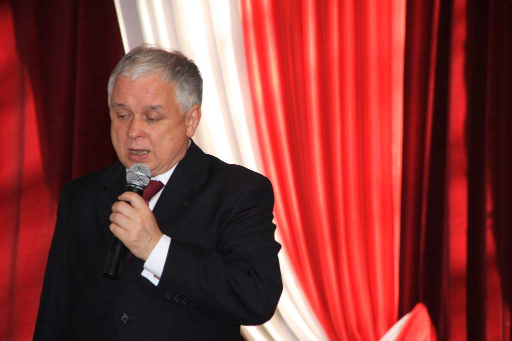 Kaczyński uhonorował „bombiarzy”
