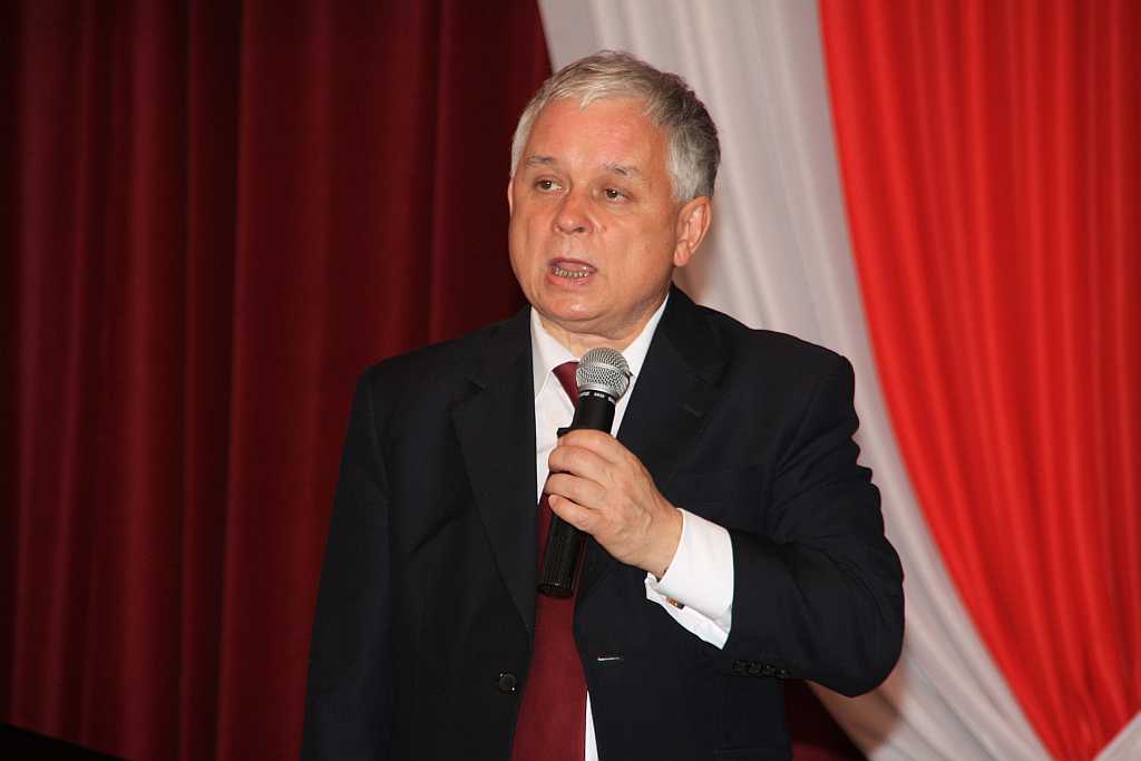 Kaczyński uhonorował „bombiarzy”
