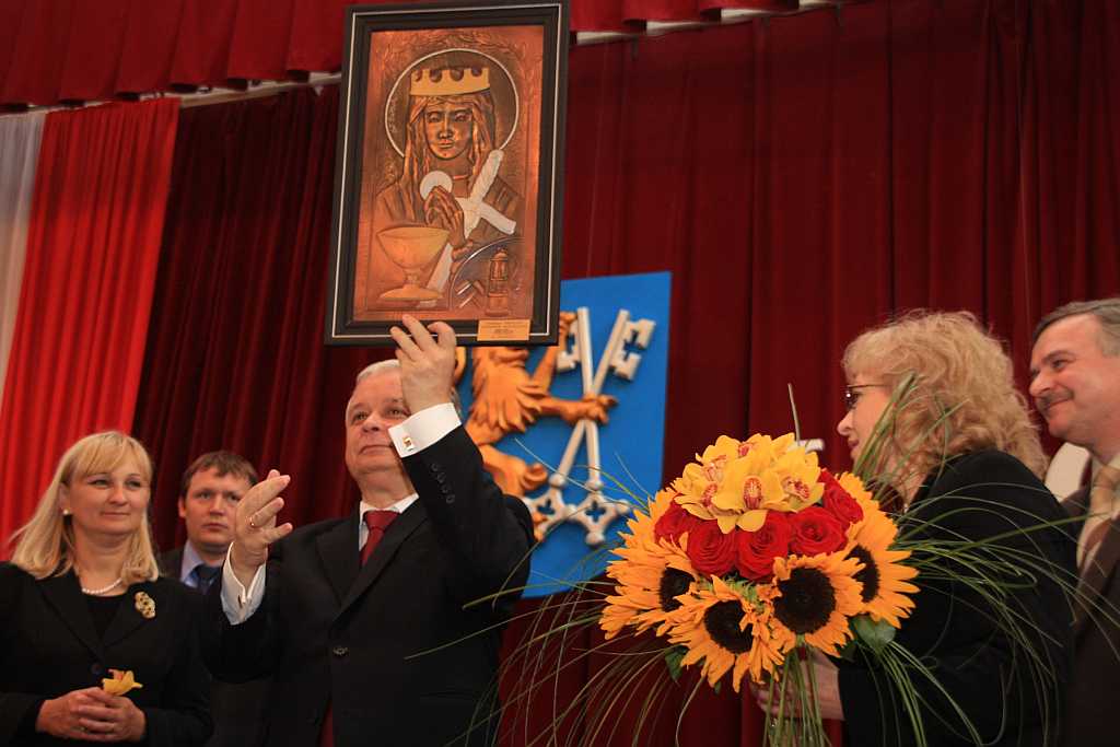 Kaczyński uhonorował „bombiarzy”
