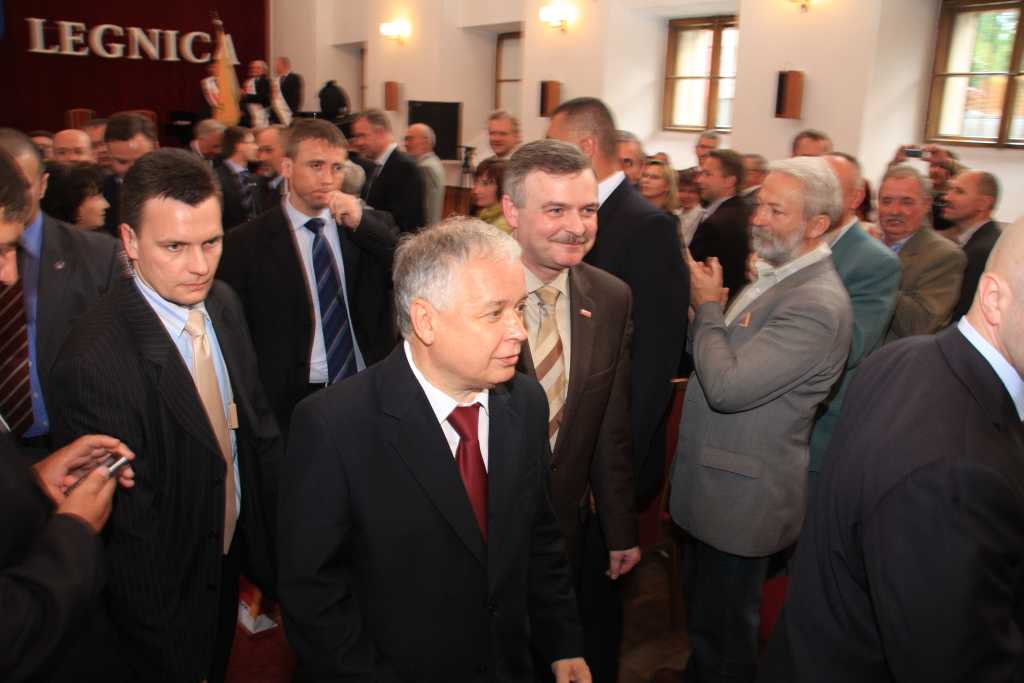 Kaczyński uhonorował „bombiarzy”
