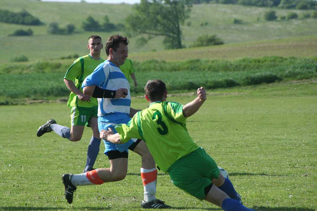 Orzeł – Dąb