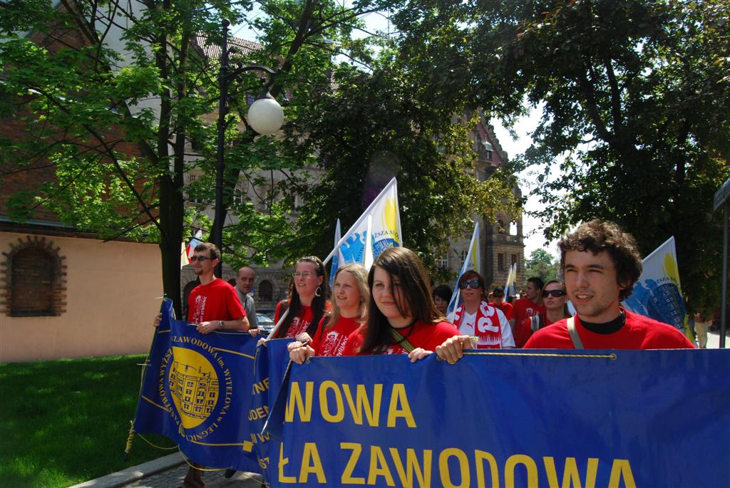 Studenci przejęli władzę w mieście