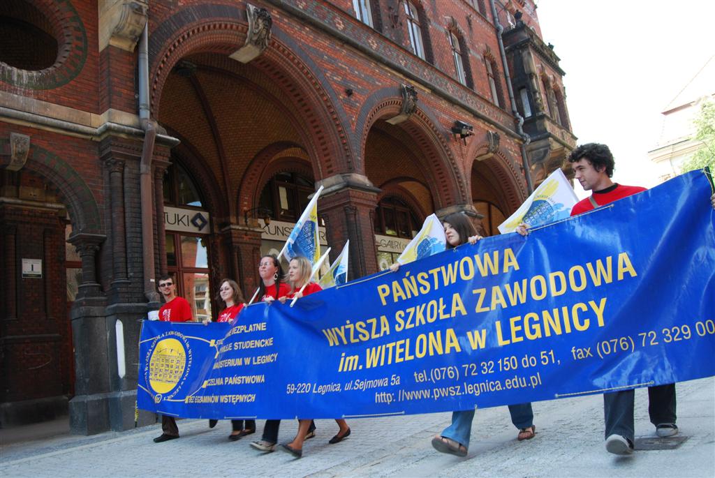 Studenci przejęli władzę w mieście